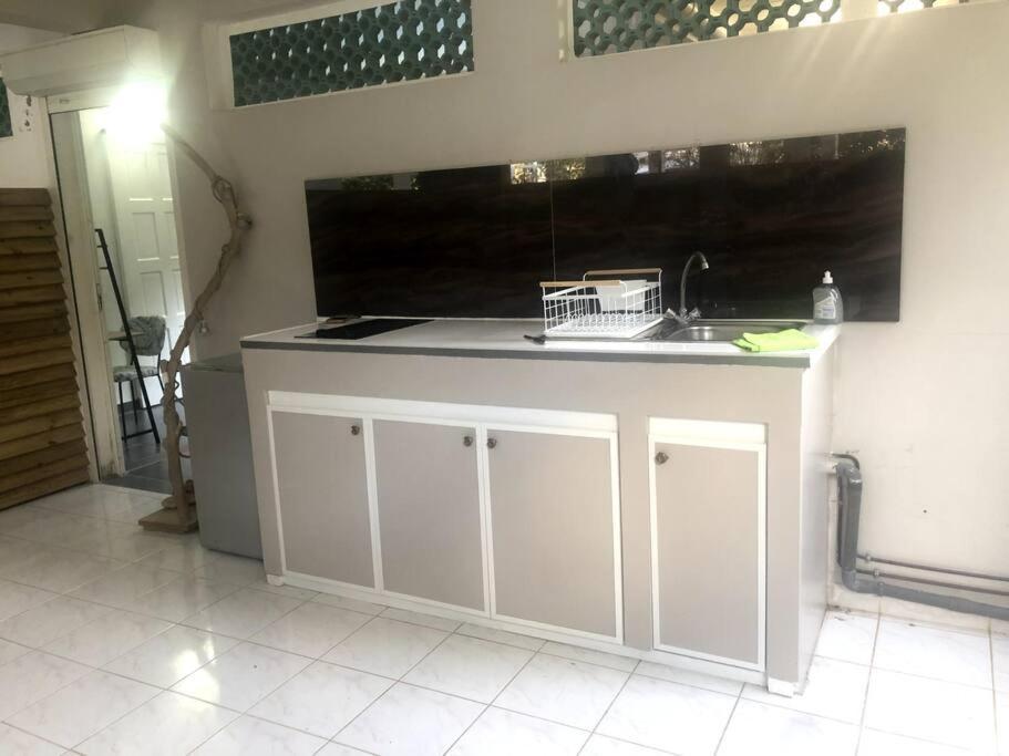 Studio Cosy Avec Piscine Saint-Joseph Екстер'єр фото